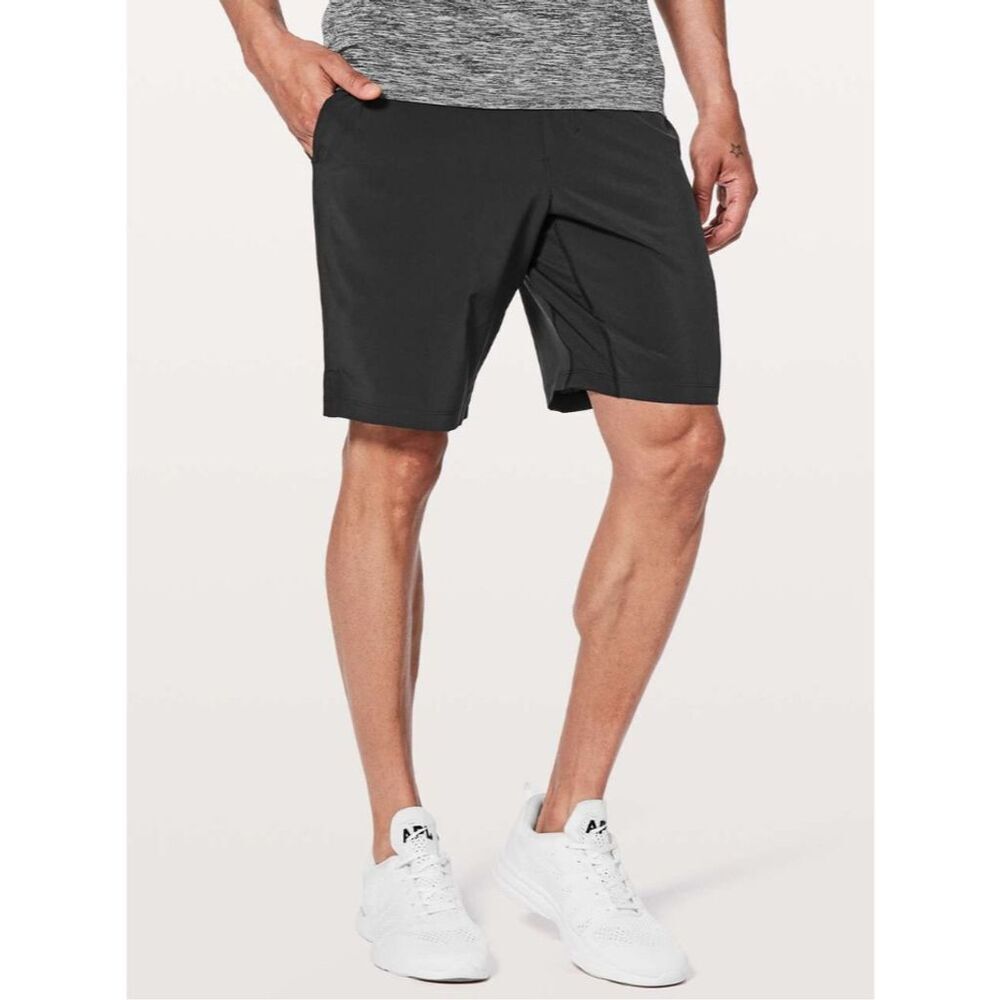 Lululemon Men's 2XL Black Graphic Athletic Shorts 9" Quick-Dry - Picture 2 of 7